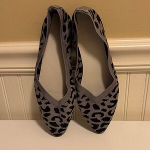 SHEIN Gray and Black Leopard-Print Pointed-Toe Flats